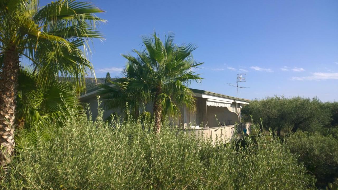 La Scogliera Del Capo Villa Santa Maria  Bagian luar foto